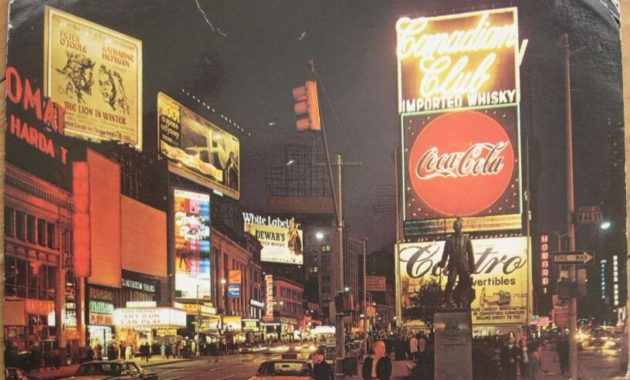 1973 Chrome Postcard Times Square New York City Ny Within Restaurant Gift Certificates New York City Free
