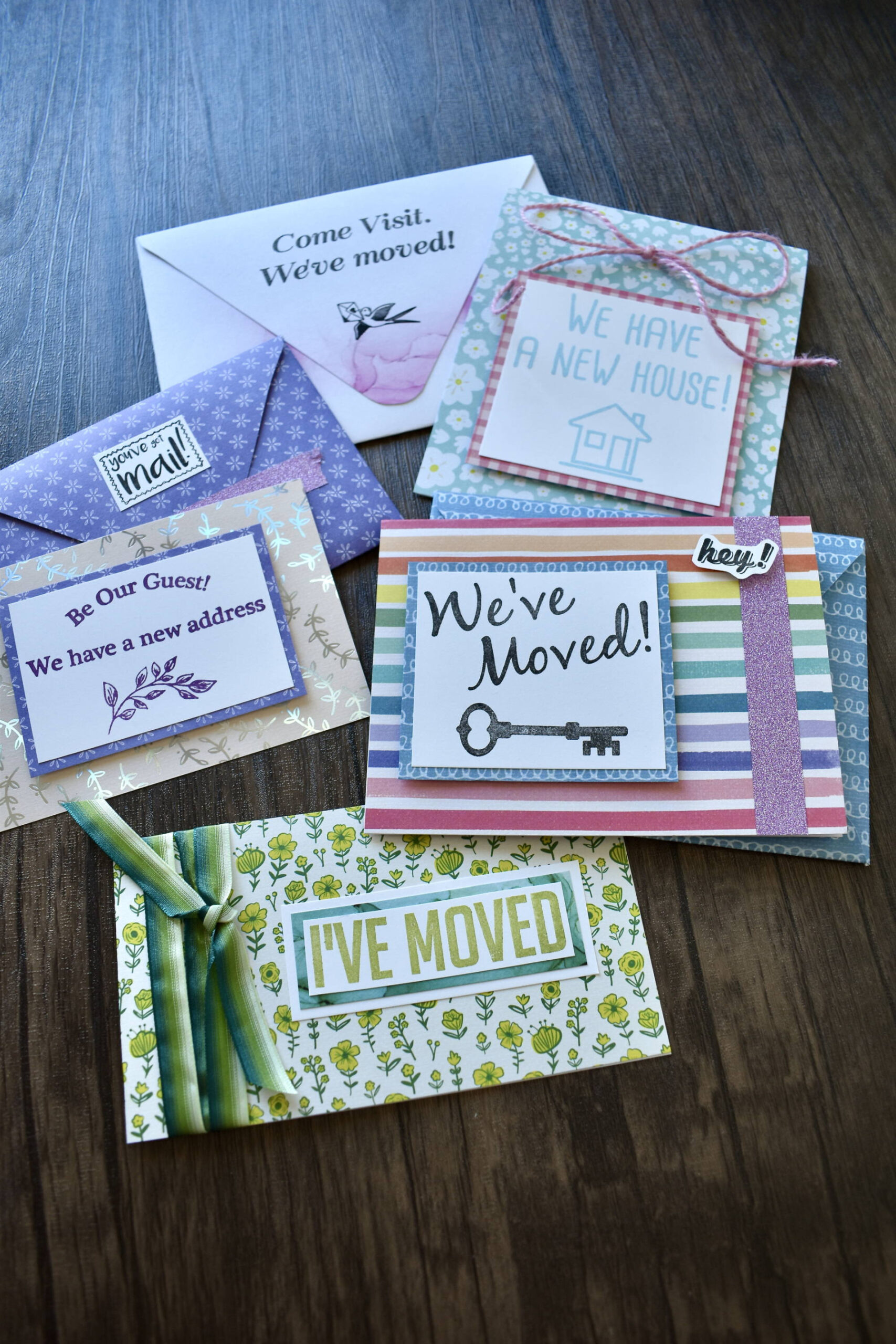 DIY Inexpensive Moving Announcements (with Free Downloads